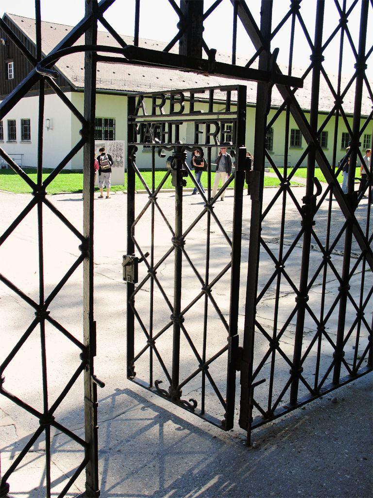 Dachau02